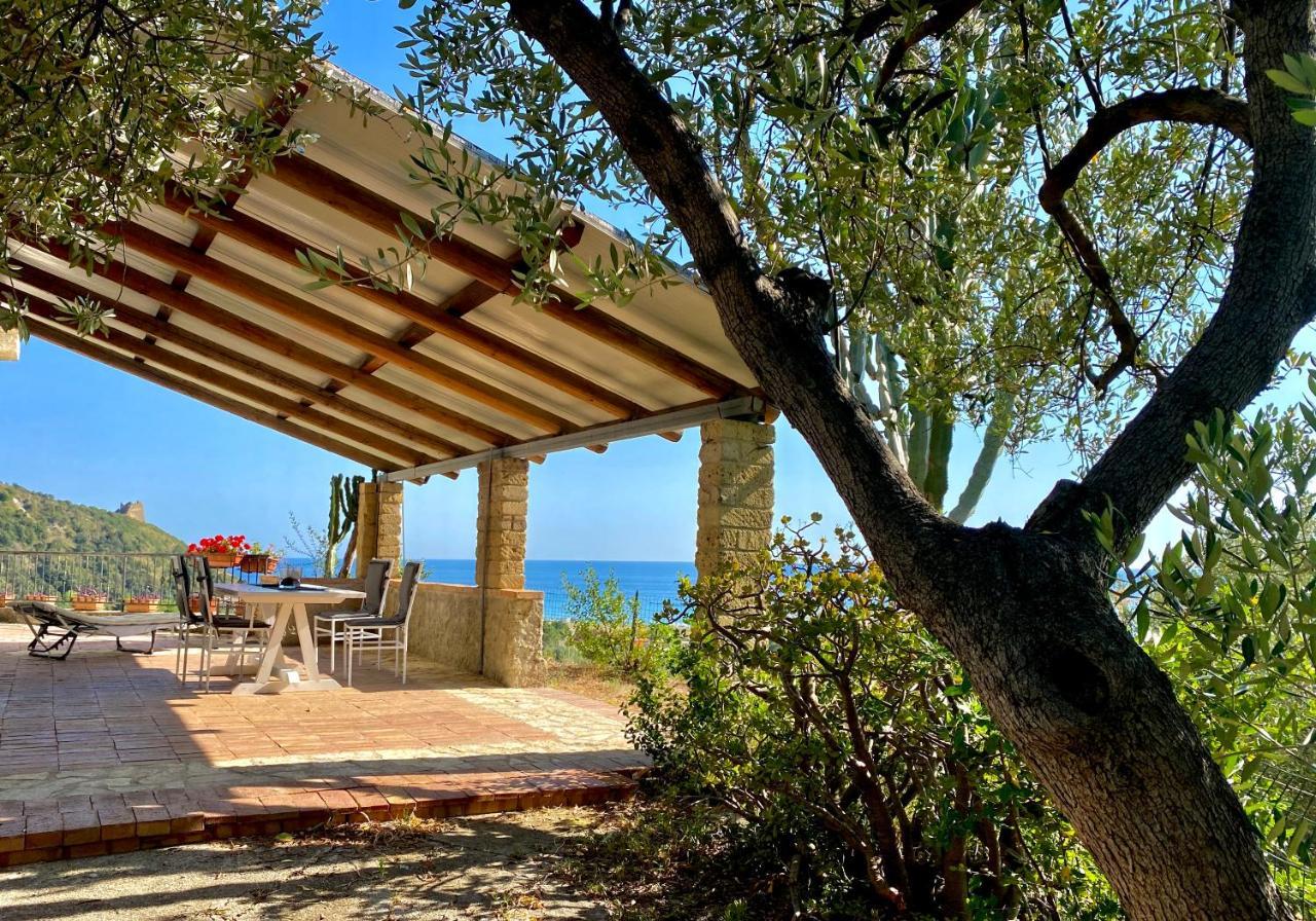 Villa Lo Scoglio Ascea Buitenkant foto